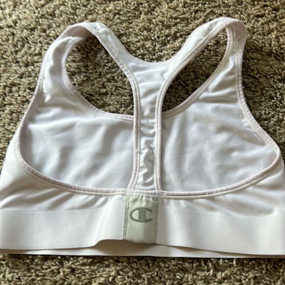 Champion sports bra. Size M - Picture 3 of 3